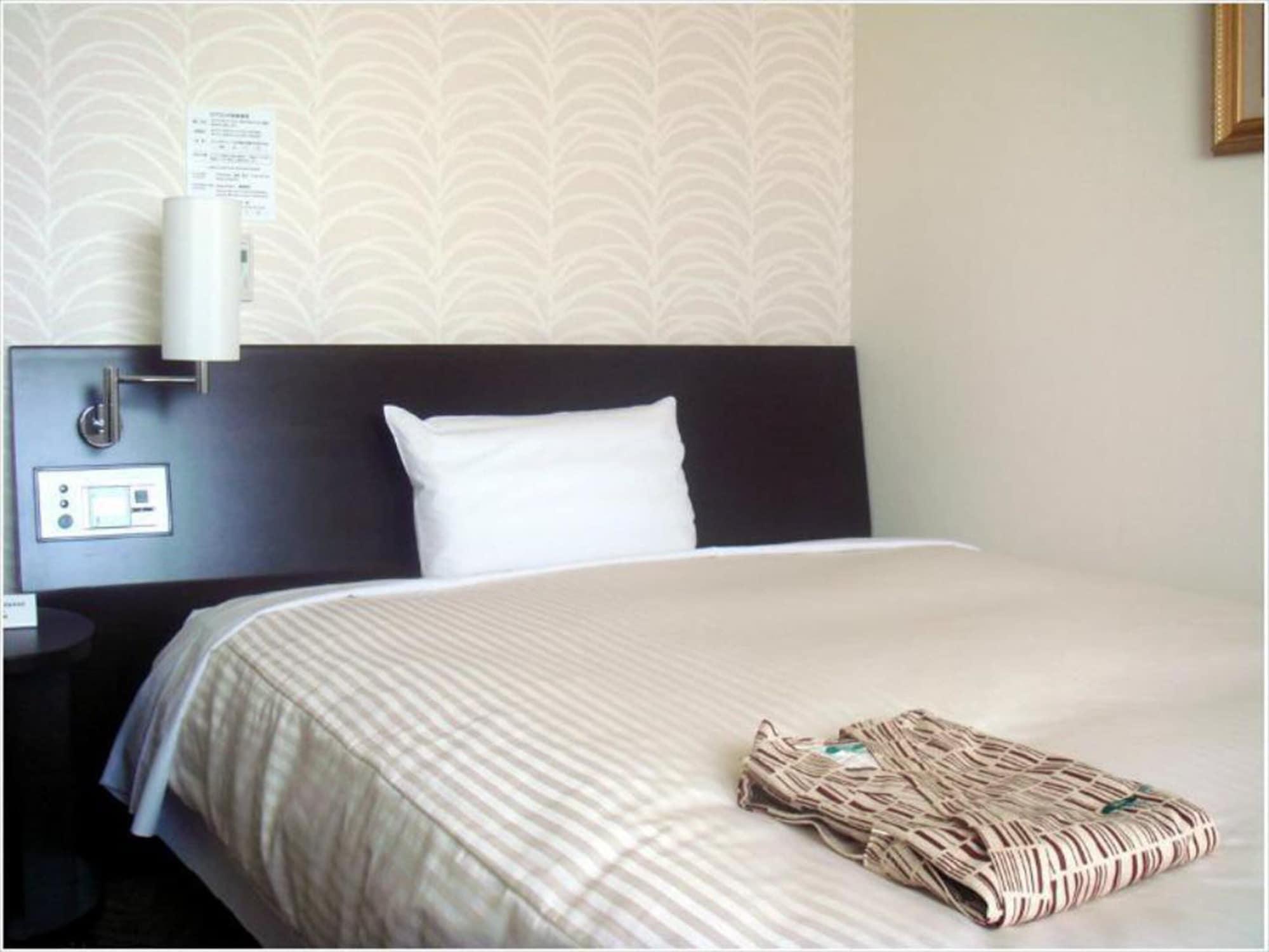 Hotel Route-Inn Tomakomai Ekimae Extérieur photo