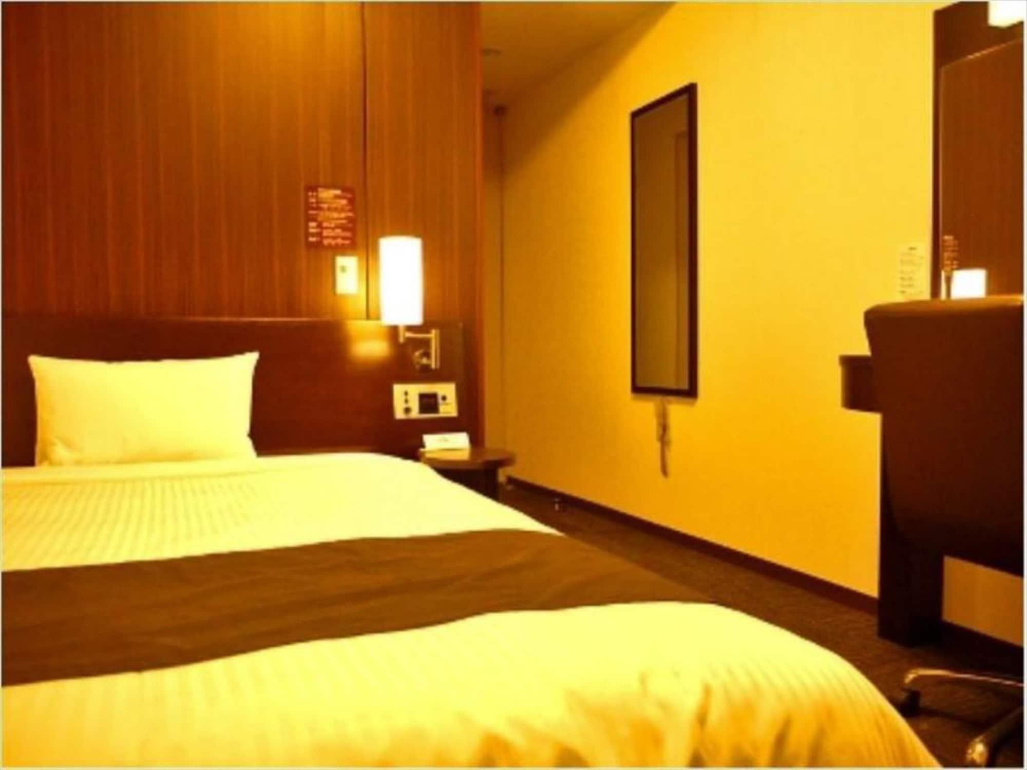 Hotel Route-Inn Tomakomai Ekimae Extérieur photo