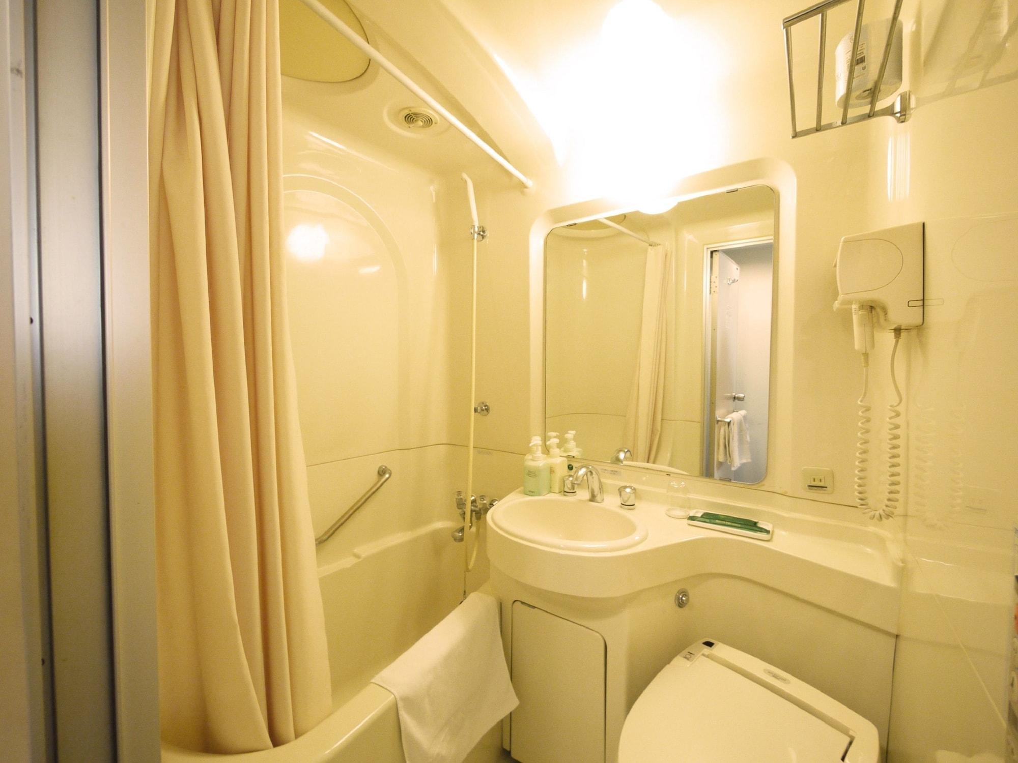 Hotel Route-Inn Tomakomai Ekimae Extérieur photo