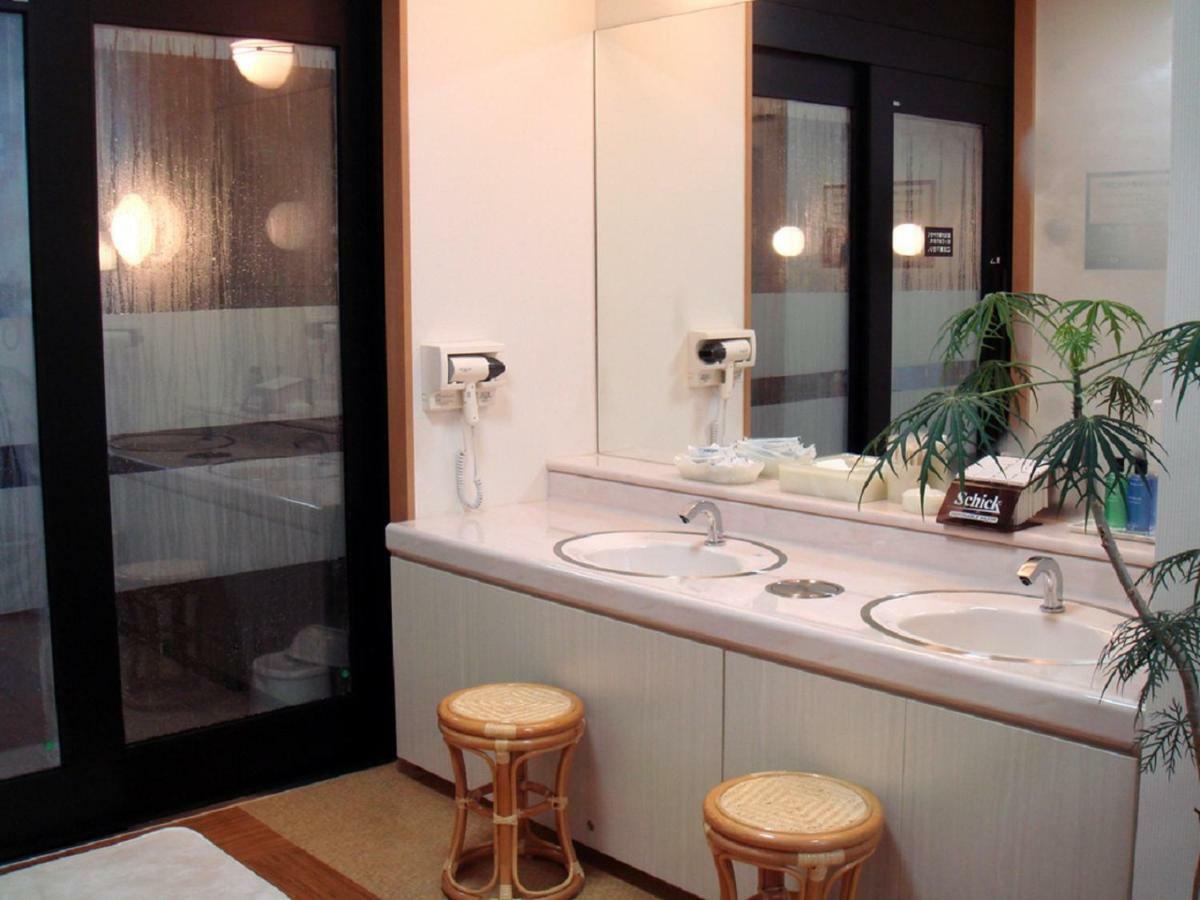 Hotel Route-Inn Tomakomai Ekimae Extérieur photo